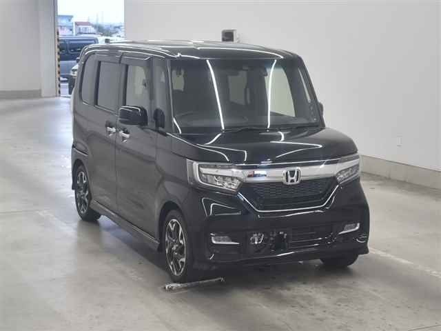 300 HONDA N BOX JF3 2018 г. (MIRIVE Aichi)